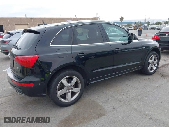 2011 Audi Q5 Premium Plus z VIN WA1DKAFP8BA081763, wystawiony jako IAAI lot #42343565 z przebiegiem 106 193 mil mil oraz . Historia ofert i sprzedaży dostępna na DreamBid. Obrazek 4.