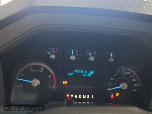 2015 Ford F-250 XLT with VIN 1FT7X2AT2FEB61007, listed as a IAAI auction lot 42663794 with 303,185 mi miles and . Bid and sale history available at DreamBid. Image 11.