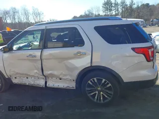 2016 Ford Explorer Platinum z VIN 1FM5K8HT2GGA74658, wystawiony jako IAAI lot #41895595 z przebiegiem 125 619 mil mil oraz . Historia ofert i sprzedaży dostępna na DreamBid. Obrazek 14.