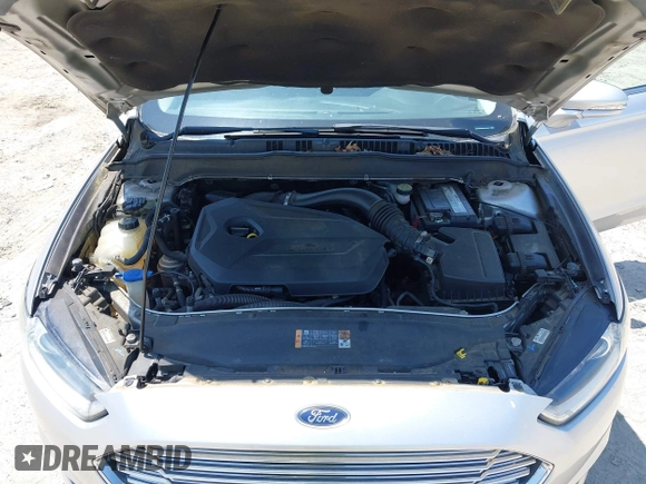 2013 Ford Fusion SE with VIN 3FA6P0HR3DR131573, listed as a IAAI auction lot 42139156 with 97,435 mi miles. Bid and sale history available at carsss.com. Image 10.