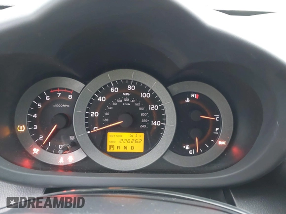 2007 Toyota RAV4 Sport with VIN JTMBK32V376021624, listed as a IAAI auction lot 41777001 with 226,262 mi miles. Bid and sale history available at carsss.com. Image 7.