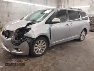 2017 Toyota Sienna XLE z VIN 5TDDZ3DC7HS151052, wystawiony jako IAAI lot #41498506 z przebiegiem 131 063 mil mil oraz . Historia ofert i sprzedaży dostępna na DreamBid. Obrazek 18.