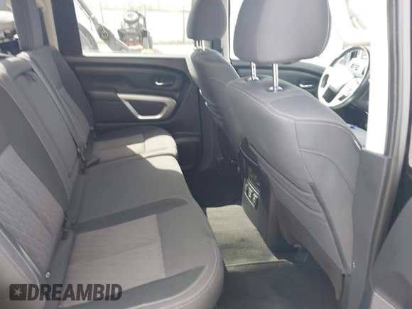 2021 Nissan Titan SL z VIN 1N6AA1ED9MN509741, wystawiony jako IAAI lot #42062139 z przebiegiem 41 291 mil mil oraz . Historia ofert i sprzedaży dostępna na DreamBid. Obrazek 8.