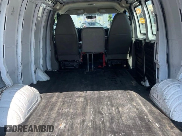 2011 Chevrolet Express Cargo with VIN 1GCSGAFX8B1103789, listed as a Copart auction lot 65630555 with 103,586 mi miles and Clean title. Bid and sale history available at DreamBid. Image 11.