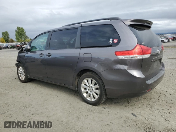 2011 Toyota Sienna XLE z VIN 5TDDK3DC8BS013239, wystawiony jako Copart lot #74852364 z przebiegiem 212 060 mil mil oraz Szkoda całkowita • Salvage title. Historia ofert i sprzedaży dostępna na DreamBid. Obrazek 2.