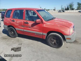 2000 Chevrolet Tracker z VIN 2CNBE13C8Y6937070, wystawiony jako Copart lot #49315885 z przebiegiem 340 051 mil mil oraz Szkoda całkowita • Salvage title. Historia ofert i sprzedaży dostępna na DreamBid. Obrazek 4.