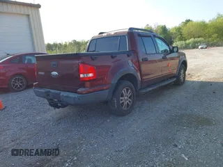 2010 Ford Explorer Sport Trac XLT z VIN 1FMEU3BE3AUA41619, wystawiony jako IAAI lot #41964282 z przebiegiem 189 377 mil mil oraz . Historia ofert i sprzedaży dostępna na DreamBid. Obrazek 4.
