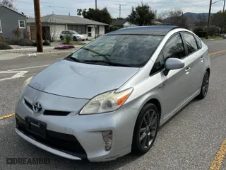 2013 Toyota Prius One with VIN JTDKN3DU3D5564064, listed as a Copart auction lot 49741795 with 195,455 mi miles and Clean Title. Bid and sale history available at carsss.com. Image 2.