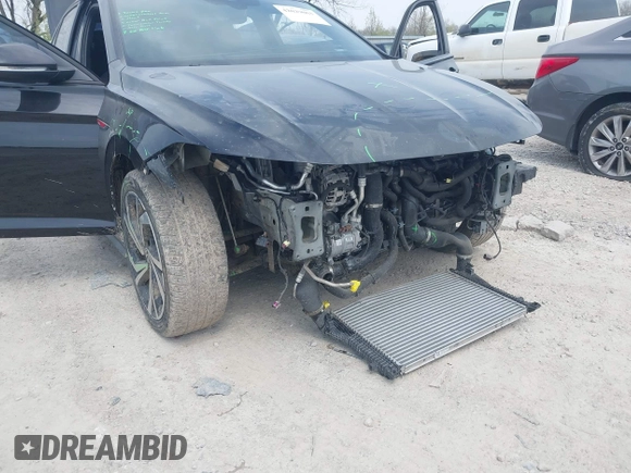2023 Volkswagen Jetta GLI Autobahn z VIN 3VW2T7BU2PM054137, wystawiony jako IAAI lot #42029063 z przebiegiem 17 456 mil mil oraz . Historia ofert i sprzedaży dostępna na DreamBid. Obrazek 6.