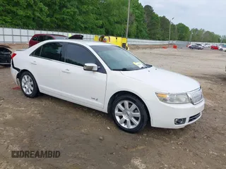 2009 Lincoln MKZ z VIN 3LNHM26T99R621749, wystawiony jako IAAI lot #42091749 z przebiegiem 160 285 mil mil oraz . Historia ofert i sprzedaży dostępna na DreamBid. Obrazek 1.
