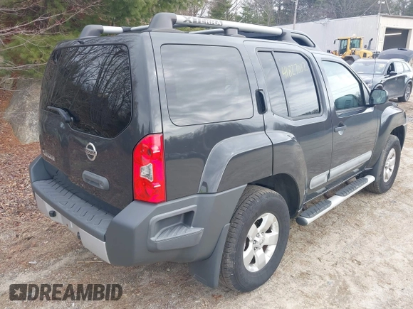 2012 Nissan Xterra X with VIN 5N1AN0NW8CC513949, listed as a IAAI auction lot 41827032 with 161,719 mi miles. Bid and sale history available at carsss.com. Image 4.