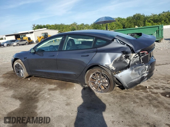 2023 Tesla Model 3 z VIN 5YJ3E1EA6PF621759, wystawiony jako Copart lot #63669045 z przebiegiem 20 094 mil mil oraz Szkoda całkowita • Salvage title. Historia ofert i sprzedaży dostępna na DreamBid. Obrazek 2.