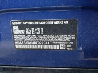 2024 BMW 4 Series M440i xDrive with VIN WBA13AW04RFR27941, listed as a IAAI auction lot 41715257 with 32,072 mi miles. Bid and sale history available at carsss.com. Image 9.