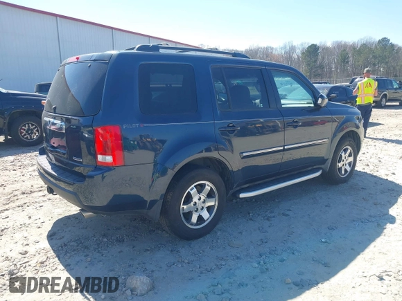 2010 Honda Pilot Touring with VIN 5FNYF3H84AB022700, listed as a IAAI auction lot 41689783 with 170,972 mi miles and . Bid and sale history available at DreamBid. Image 4.