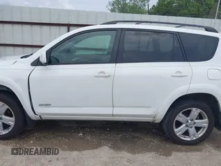 2006 Toyota RAV4 Sport with VIN JTMZK32V266000101, listed as a IAAI auction lot 42067422 with 171,545 mi miles and . Bid and sale history available at DreamBid. Image 15.