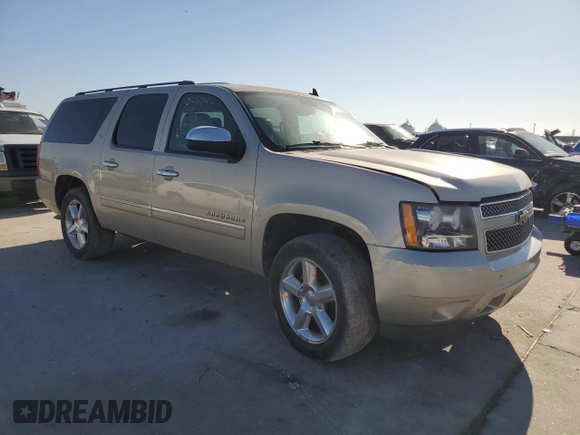 2013 Chevrolet Suburban LTZ with VIN 1GNSCKE09DR167793, listed as a Copart auction lot 47529665 with 254,601 mi miles and Salvage Title. Bid and sale history available at carsss.com. Image 4.