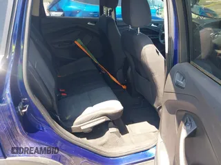 2013 Ford Escape SE z VIN 1FMCU0G9XDUD36433, wystawiony jako IAAI lot #42282619 z przebiegiem 224 020 mil mil oraz . Historia ofert i sprzedaży dostępna na DreamBid. Obrazek 8.
