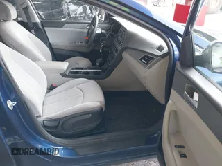 2015 Hyundai Sonata SE with VIN 5NPE24AF0FH212919, listed as a IAAI auction lot 42149682 with 141,987 mi miles and . Bid and sale history available at DreamBid. Image 5.