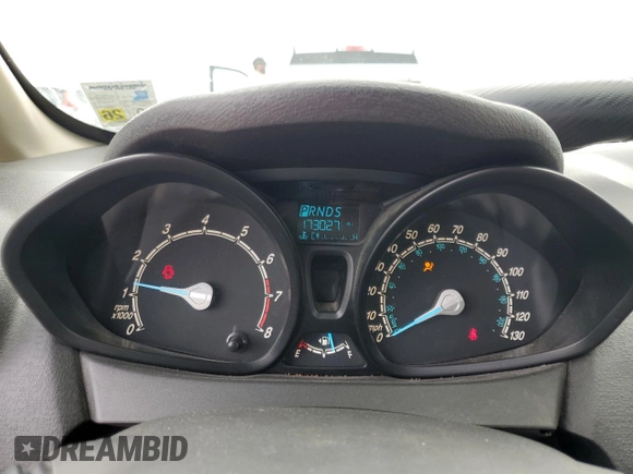 2018 Ford Fiesta S z VIN 3FADP4AJ8JM103604, wystawiony jako Copart lot #60531945 z przebiegiem 173 027 mil mil oraz Szkoda całkowita • Salvage title. Historia ofert i sprzedaży dostępna na DreamBid. Obrazek 9.