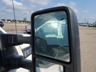 2011 Ford F-350 Platinum с VIN 1FT7W3B60BEB77928, выставлен на аукционе IAAI как лот 42626946 с пробегом 429 347 миль миль и . История ставок и продаж доступна на DreamBid. Изображение 60.