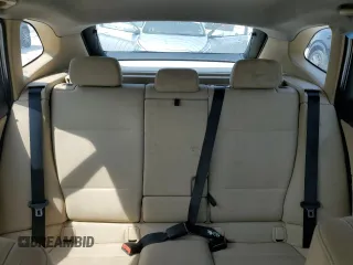 2015 BMW X1 sDrive28i z VIN WBAVM1C52FVZ94506, wystawiony jako Copart lot #54533295 z przebiegiem 71 658 mil mil oraz Szkody całkowita. Historia ofert i sprzedaży dostępna na DreamBid. Obrazek 10.