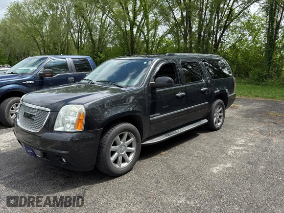 2011 GMC Yukon XL Denali with VIN 1GKS2MEF0BR225108, listed as a Copart auction lot 55619285 with 206,880 mi miles and Clean Title. Bid and sale history available at carsss.com. Image 2.