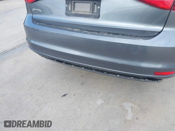 2015 Volkswagen Jetta S с VIN 3VW2K7AJ5FM276681, выставлен на аукционе IAAI как лот 42325182 с пробегом 69 645 миль миль и . История ставок и продаж доступна на DreamBid. Изображение 12.