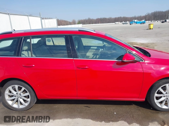 2017 Volkswagen Golf S z VIN 3VWC17AU0HM506857, wystawiony jako IAAI lot #41765913 z przebiegiem 88 783 mil mil oraz . Historia ofert i sprzedaży dostępna na DreamBid. Obrazek 13.