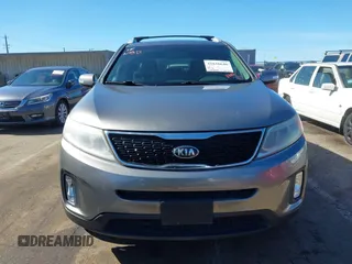 2014 Kia Sorento EX with VIN 5XYKUDA79EG445841, listed as a IAAI auction lot 41636646 with 79,089 mi miles. Bid and sale history available at carsss.com. Image 13.