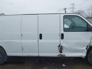 2014 Chevrolet Express Cargo Van with VIN 1GCWGGCA0E1155572, listed as a IAAI auction lot 41965353 with 324,538 mi miles. Bid and sale history available at carsss.com. Image 13.