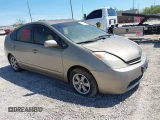 2005 Toyota Prius with VIN JTDKB20U053031398, listed as a IAAI auction lot 42082883 with 1 mi miles. Bid and sale history available at carsss.com. Image 1.
