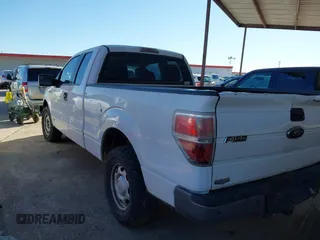 2011 Ford F-150 XL with VIN 1FTFX1CF7BFA08141, listed as a IAAI auction lot 41476136 with 275,803 mi miles. Bid and sale history available at carsss.com. Image 3.