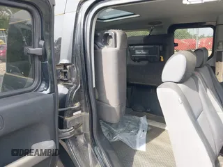 2006 Honda Element EX-P with VIN 5J6YH28776L023608, listed as a IAAI auction lot 42096864 with 159,233 mi miles and . Bid and sale history available at DreamBid. Image 8.