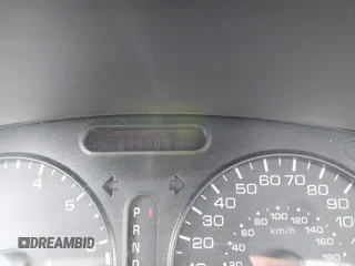 2003 Oldsmobile Alero GL1 z VIN 1G3NL52F93C310114, wystawiony jako IAAI lot #41778264 z przebiegiem Nie podano mil oraz . Historia ofert i sprzedaży dostępna na DreamBid. Obrazek 15.