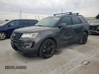 2017 Ford Explorer XLT z VIN 1FM5K7D86HGA69038, wystawiony jako Copart lot #60349135 z przebiegiem 139 562 mil mil oraz Szkoda całkowita • Salvage title. Historia ofert i sprzedaży dostępna na DreamBid. Obrazek 1.