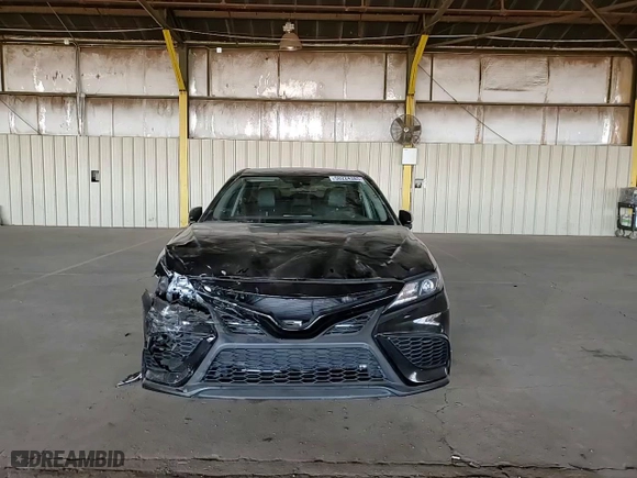 2023 Toyota Camry SE with VIN 4T1G11AK8PU754635, listed as a Copart auction lot 50224385 with 31,408 mi miles and Salvage Title. Bid and sale history available at carsss.com. Image 10.