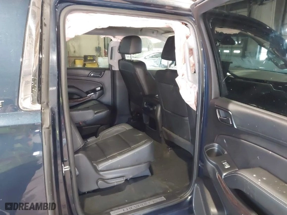 2017 Chevrolet Suburban LT with VIN 1GNSKHKC2HR392132, listed as a IAAI auction lot 41582833 with NaN miles. Bid and sale history available at carsss.com. Image 8.