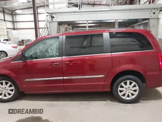 2013 Chrysler Town & Country Touring with VIN 2C4RC1BG2DR755256, listed as a IAAI auction lot 41919526 with 155,600 mi miles. Bid and sale history available at carsss.com. Image 15.