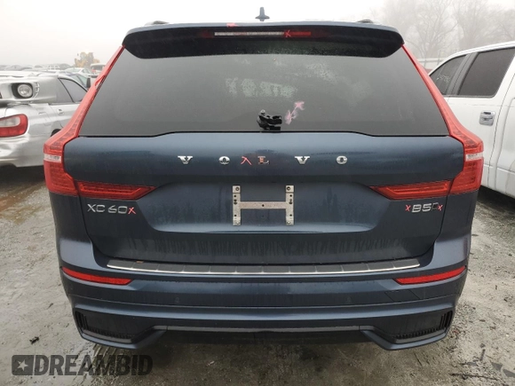 2023 Volvo XC60 Ultimate Dark Theme z VIN YV4L12RX1P1217242, wystawiony jako Copart lot #87365494 z przebiegiem 29 699 mil mil oraz Szkoda całkowita • Salvage title. Historia ofert i sprzedaży dostępna na DreamBid. Obrazek 6.