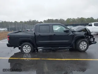 2024 Nissan Frontier PRO-4X with VIN 1N6ED1EK5RN605994, listed as a IAAI auction lot 41407276 with 34,335 mi miles. Bid and sale history available at carsss.com. Image 12.