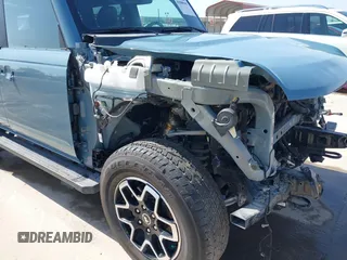 2023 Ford Bronco с VIN 1FMEE5DP0PLC07598, выставлен на аукционе IAAI как лот 41800965 с пробегом 14 392 миль миль и . История ставок и продаж доступна на DreamBid. Изображение 18.