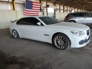 2013 BMW 7 Series 750Li with VIN WBAYE8C59DD132700, listed as a Copart auction lot 59911725 with 119,275 mi miles and Clean title. Bid and sale history available at DreamBid. Image 4.