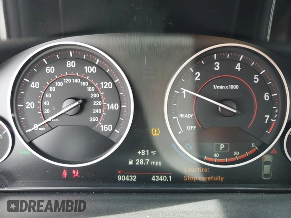 2018 BMW 4 Series 430i xDrive z VIN WBA4J3C56JBG95503, wystawiony jako Copart lot #60605815 z przebiegiem 90 432 mil mil oraz Szkoda całkowita • Salvage title. Historia ofert i sprzedaży dostępna na DreamBid. Obrazek 9.