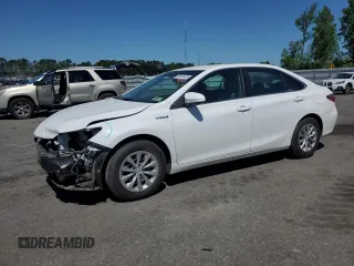 2015 Toyota Camry LE z VIN 4T1BD1FK0FU152496, wystawiony jako Copart lot #53603485 z przebiegiem 36 585 mil mil oraz Szkoda całkowita • Salvage title. Historia ofert i sprzedaży dostępna na DreamBid. Obrazek 1.