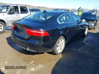 2018 Jaguar XE 25t Premium with VIN SAJAD4FX3JCP20138, listed as a IAAI auction lot 41441120 with 52,795 mi miles. Bid and sale history available at carsss.com. Image 4.