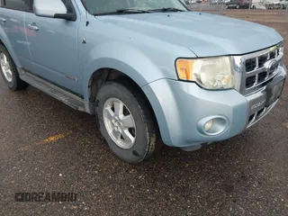 2008 Ford Escape Hybrid с VIN 1FMCU59HX8KE47325, выставлен на аукционе IAAI как лот 42520000 с пробегом 171 528 миль миль и . История ставок и продаж доступна на DreamBid. Изображение 6.