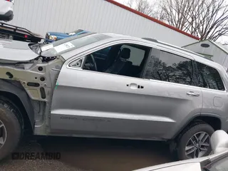 2017 Jeep Grand Cherokee Limited with VIN 1C4RJFBG0HC615787, listed as a IAAI auction lot 41780723 with 142,276 mi miles. Bid and sale history available at carsss.com. Image 14.