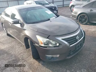 2013 Nissan Altima SV with VIN 1N4AL3AP4DN544668, listed as a IAAI auction lot 42507597 with 221,039 mi miles and . Bid and sale history available at DreamBid. Image 1.