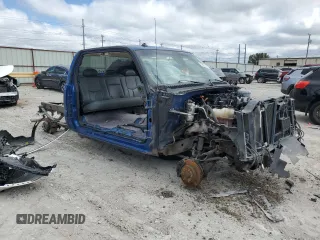 2003 Chevrolet Silverado SS z VIN 2GCEK19N531325806, wystawiony jako Copart lot #72250174 z przebiegiem Nie podano mil oraz Nie do naprawy. Historia ofert i sprzedaży dostępna na DreamBid. Obrazek 4.