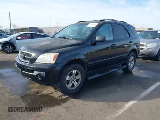 2005 Kia Sorento LX with VIN KNDJD733055359236, listed as a IAAI auction lot 41681533 with 204,755 mi miles. Bid and sale history available at carsss.com. Image 17.